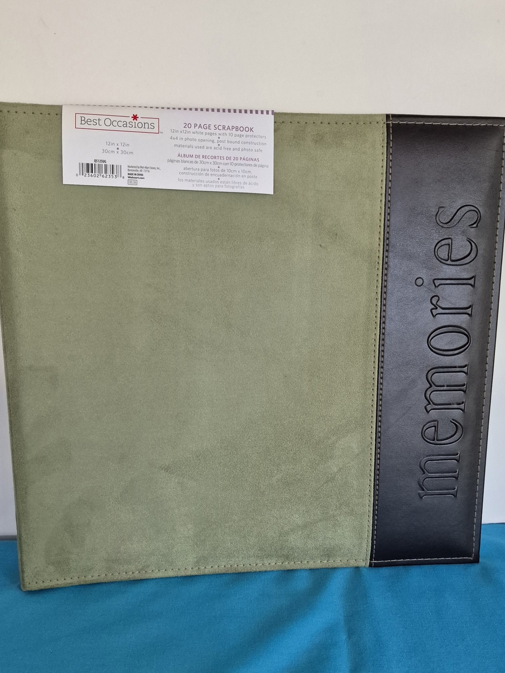 Embossed Memories Olive Green Black Scrapbook Album 12x12 Sheet Protectors